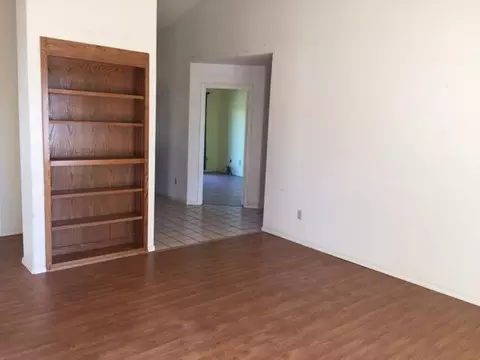 577 Martinique Cir, Redding, CA 96003 photo 6