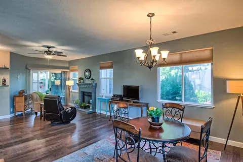 512 Mammoth Path, Redding, CA 96003 photo 8