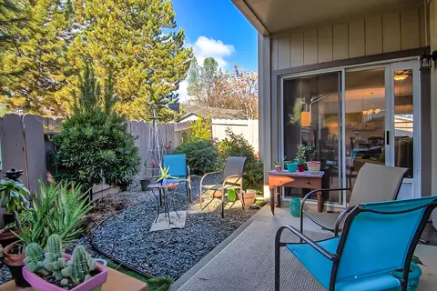 512 Mammoth Path, Redding, CA 96003 photo 31