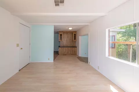 4437 White Riv, Redding, CA 96003 photo 3