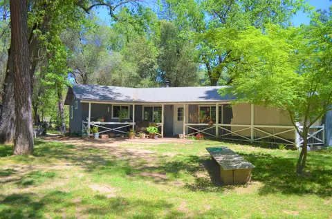 7333 Rector Creek Rd, Igo, CA 96047 photo 2