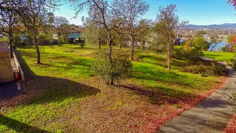 2026 Bechelli Ln, Redding, CA 96002 photo 3