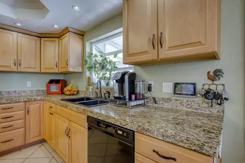 6172 Wee Ln, Anderson, CA 96007 photo 8