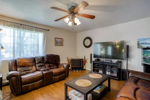 6172 Wee Ln, Anderson, CA 96007 photo 10