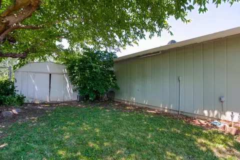 6172 Wee Ln, Anderson, CA 96007 photo 25