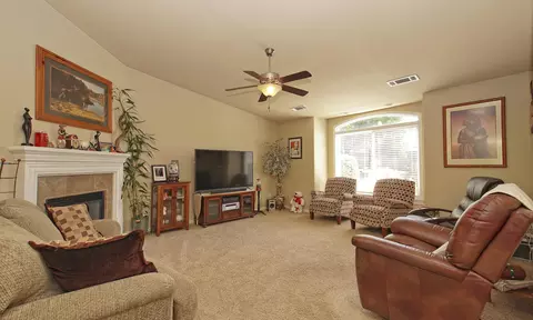 4508 Cerro, Redding, CA 96001 photo 2