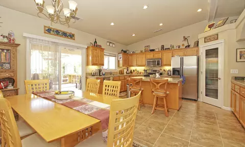 4508 Cerro, Redding, CA 96001 photo 3