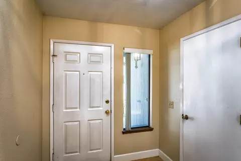 895 Oakmont Dr, Redding, CA 96003 photo 12