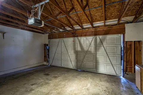 895 Oakmont Dr, Redding, CA 96003 photo 23