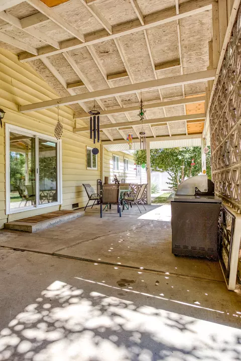 6762 Riverside Dr, Redding, CA 96001 photo 29