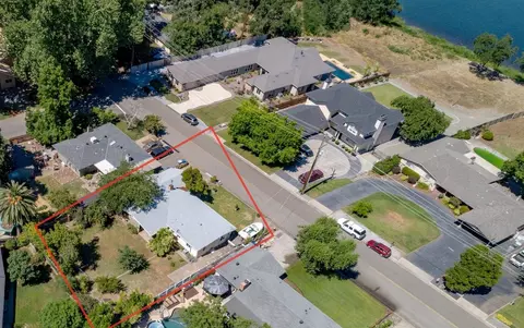 6762 Riverside Dr, Redding, CA 96001 photo 2