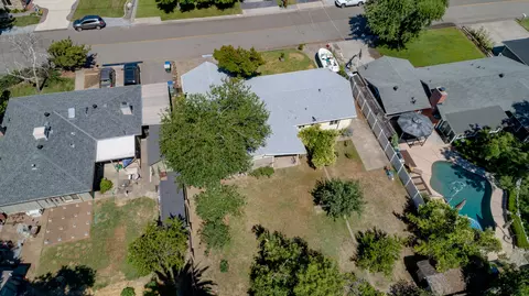 6762 Riverside Dr, Redding, CA 96001 photo 38