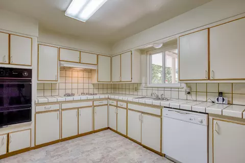 6762 Riverside Dr, Redding, CA 96001 photo 7