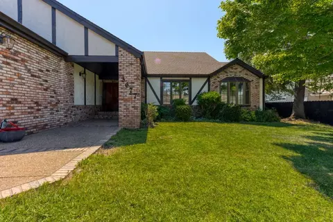 3677 Rosita Dr, Redding, CA 96001 photo 3