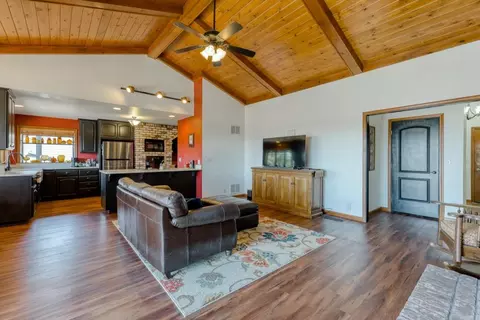 3677 Rosita Dr, Redding, CA 96001 photo 6