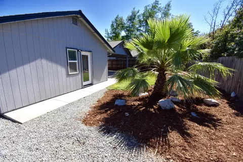 2543 Dewberry Dr, Redding, CA 96003 photo 37