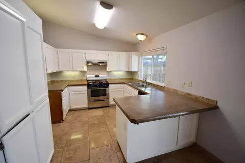 2543 Dewberry Dr, Redding, CA 96003 photo 7