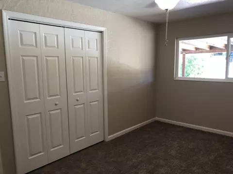 2435 Beverly Dr, Redding, CA 96002 photo 12