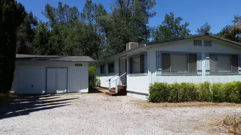 16582 Power Line Rd, Redding, CA 96001 photo 2