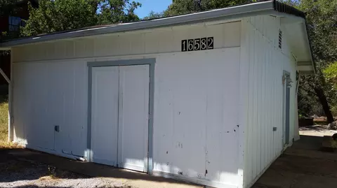 16582 Power Line Rd, Redding, CA 96001 photo 8