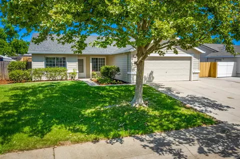 2130 Hemingway St, Redding, CA 96003 photo 16