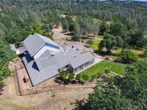 15236 Diggins Way, Redding, CA 96001 photo 7