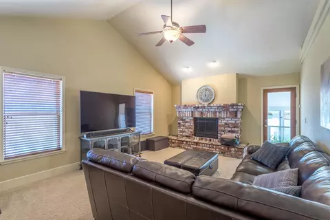 15236 Diggins Way, Redding, CA 96001 photo 15