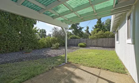 3847 Sunwood Dr, Redding, CA 96002 photo 15