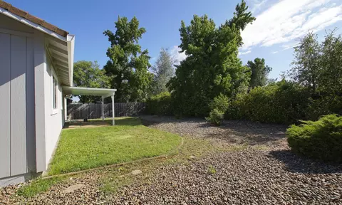 3847 Sunwood Dr, Redding, CA 96002 photo 14