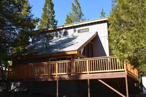 300 Azalea Dr, Trinity Center, CA 96091 photo 16