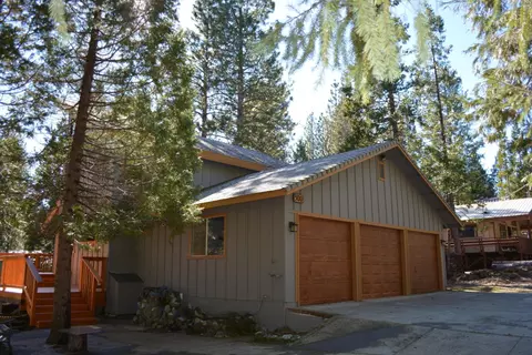 300 Azalea Dr, Trinity Center, CA 96091 photo 2