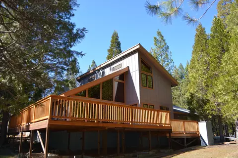 300 Azalea Dr, Trinity Center, CA 96091 photo 17