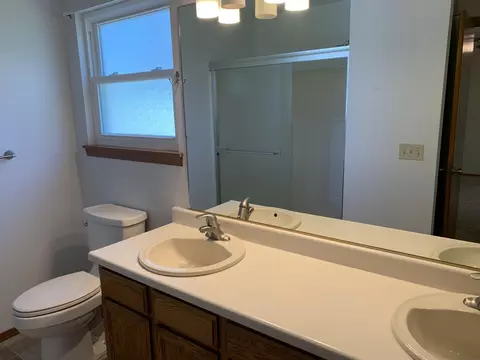 1904 Breckenwood Dr, Redding, CA 96002 photo 15