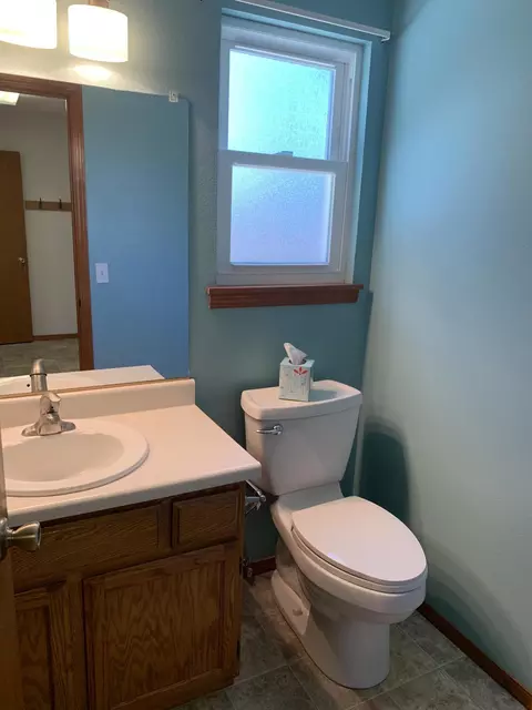 1904 Breckenwood Dr, Redding, CA 96002 photo 17