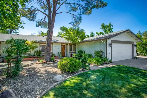254 Aquamarine Way, Redding, CA 96003 photo 2