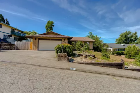 3811 Cal Ore Dr, Redding, CA 96001 photo 1
