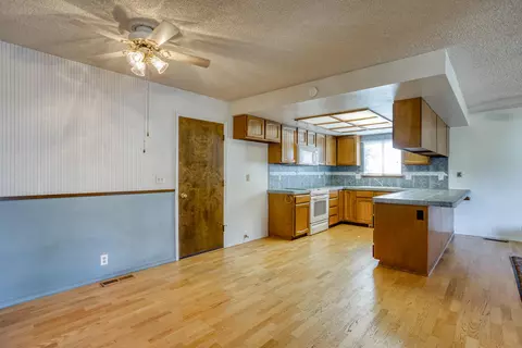 3811 Cal Ore Dr, Redding, CA 96001 photo 11