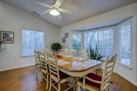 555 Reddington Dr, Redding, CA 96003 photo 13