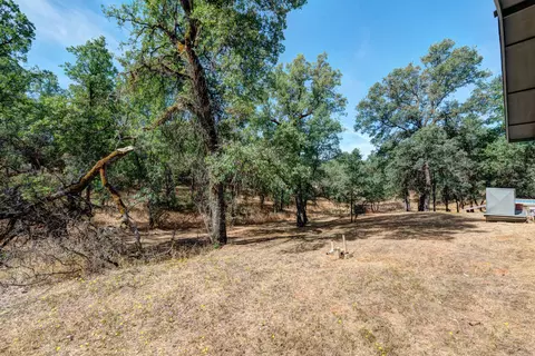 20806 Bernard Way, Redding, CA 96003 photo 29