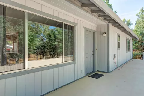 20806 Bernard Way, Redding, CA 96003 photo 7
