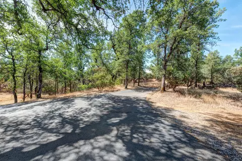 20806 Bernard Way, Redding, CA 96003 photo 37