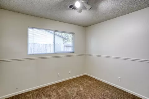2580 Rosebud Ln, Redding, CA 96002 photo 14