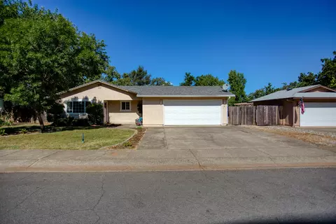 2580 Rosebud Ln, Redding, CA 96002 photo 1