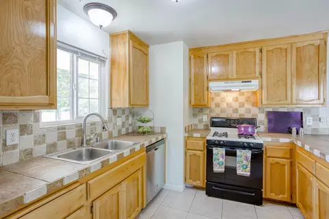 2580 Rosebud Ln, Redding, CA 96002 photo 8