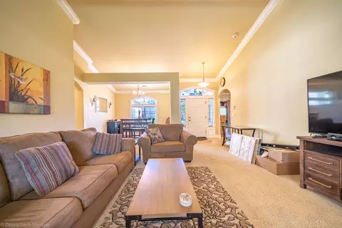 2854 Madison River Dr, Redding, CA 96002 photo 12
