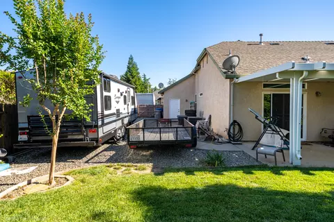 2854 Madison River Dr, Redding, CA 96002 photo 37