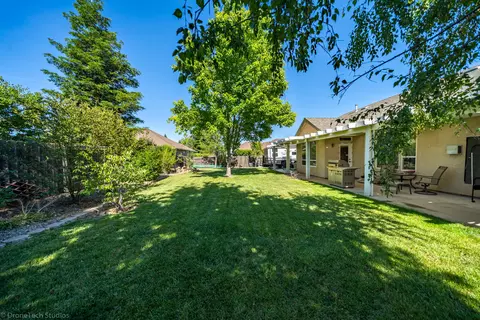 2854 Madison River Dr, Redding, CA 96002 photo 32