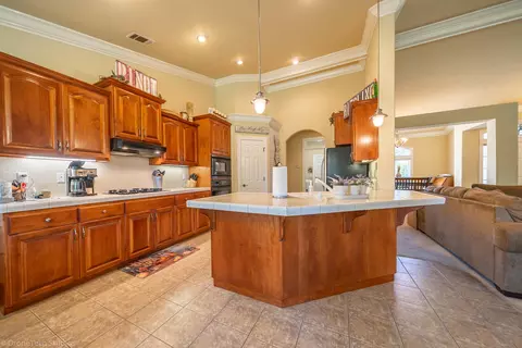 2854 Madison River Dr, Redding, CA 96002 photo 14