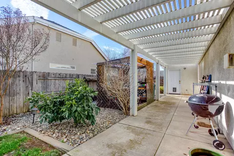 4517 Blue Creek Dr, Redding, CA 96002 photo 29