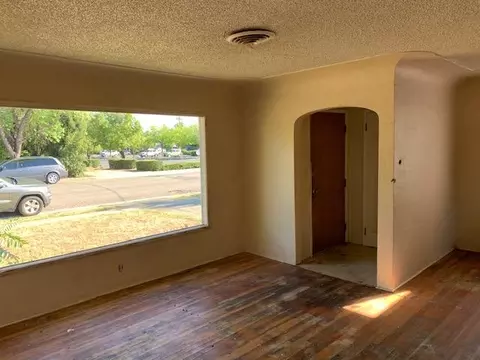 918 Placer St, Redding, CA 96001 photo 4